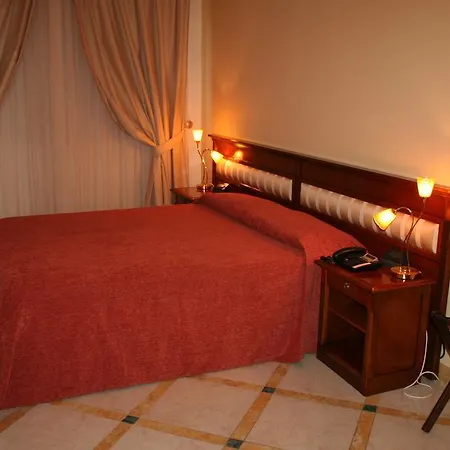 Hotel Ypsigro Palace Castelbuono (Sicily)