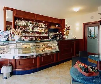 Hotel Ypsigro Palace Castelbuono (Sicily)